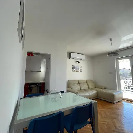 Duplex Appartment Luna Krk Town Exterior photo